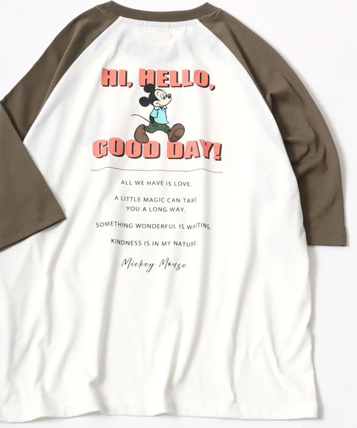☆Disneyland限定☆男女兼用 ミッキー&仲間達 2025年長袖Tシャツ ☆Disneyland限定☆男女兼用 ミッキー&仲間達 2025年長袖Tシャツ