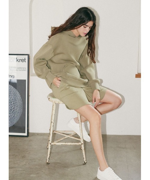 COEL（コエル） パンツ タックスウェットショートパンツ レディース