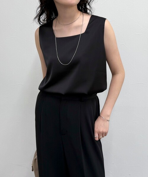【美品/即日発送可】黒のプリーツノースリーブタンクトップ Stylevoice for xxx タンクトップ ノースリーブ ワンショル