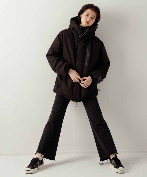 ADAM ET ROPE'（アダムエロペ） ダウンジャケット「ALLIED FEATHER+