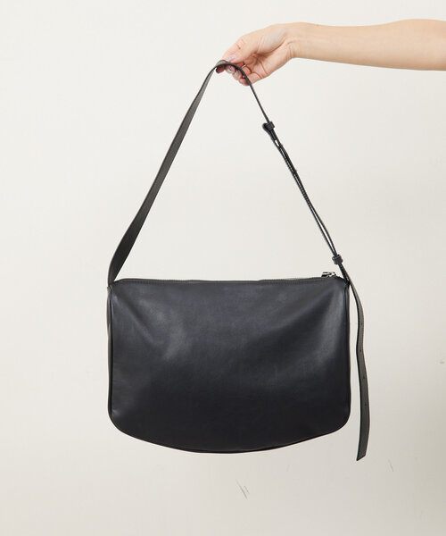 ear PAPILLONNER（イア パピヨネ） ショルダーバッグ FREE シルバー