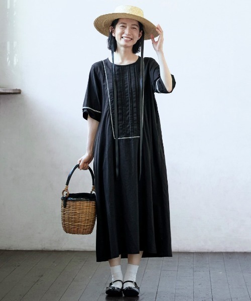 「Sunny clouds」 半袖ワンピース - ブラック レディース_画像7