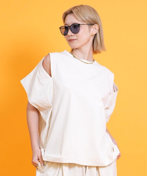 ungrid 肩あきカットソー Ungrid（アングリッド） tシャツ 半袖 Tシャツ ショルダースリット