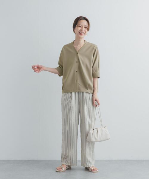 ブラウス シャツ 「仁村紗和さん着用」「UR TECH」完声/涼ドルマン半袖シャツ レディースの画像