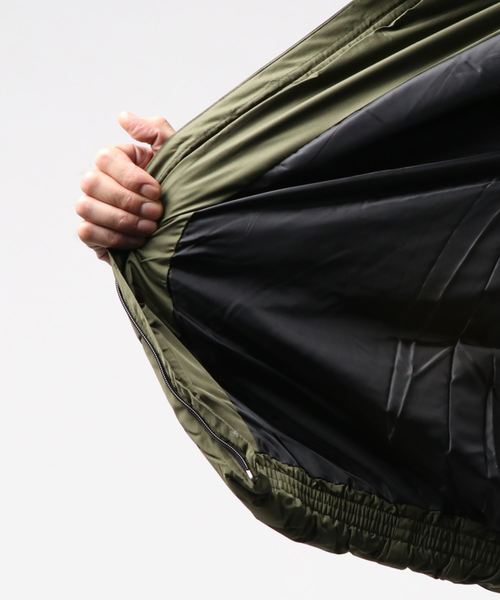 新品タグ付き　ゾイ　ZOY 中綿ジャケット　38 SHISKY（シスキー） ブルゾン アウター タフタ 切替 中綿 ジャケット