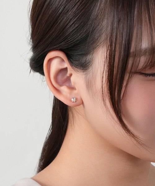 VENDOME AOYAMA（ヴァンドーム青山） ピアス K10YG ホワイトトパーズ
