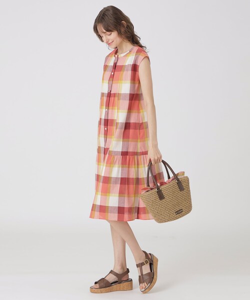 専用BLUE LABEL CRESTBRIDGE★美品 かごバッグ ハンドバッグ 専用BLUE LABEL CRESTBRIDGE☆美品 かごバッグ ハンドバッグ