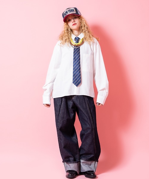 シャツ a.p.o.v. オーバーサイズクロップド丈シアサッカーシャツ