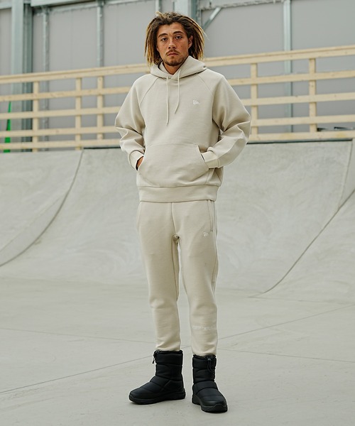 NEW ERA（ニューエラ） プルオーバーパーカー X-LARGE グレー メンズ