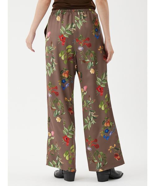 Mila Owen（ミラオーウェン） パンツ ボタニカル柄ウエストゴム