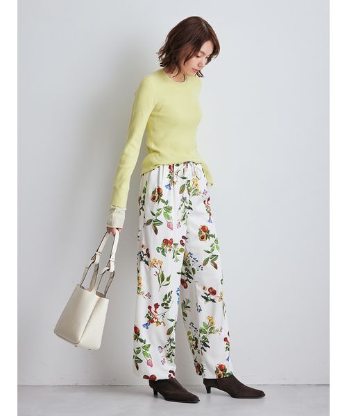 Mila Owen（ミラオーウェン） パンツ ボタニカル柄ウエストゴム