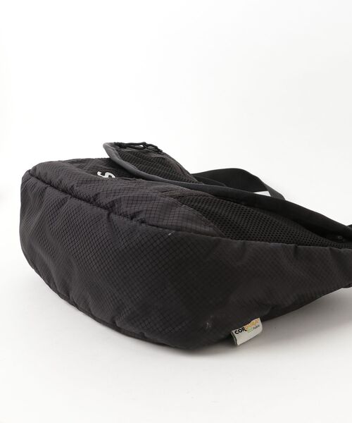 Supreme（シュプリーム） Small Messenger Bag ワンポイントショルダー