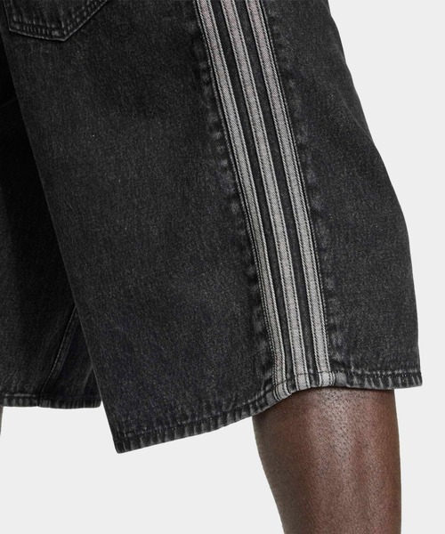 ジーンズ adidas/アディダス サイドラインデニムハーフパンツ ジーパン ジーンズ ショートパンツ ショーツ 2026年春夏 メンズ レディース