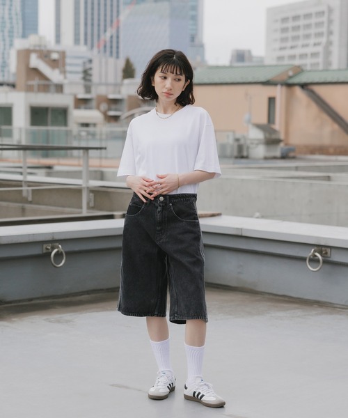 adidas（アディダス） ジーンズ サイドラインデニムハーフパンツ