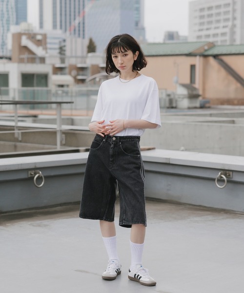 美品　adidas originalsサイドライン ブルーデニム　34サイズ adidas（アディダス） ジーンズ サイドラインデニムハーフパンツ