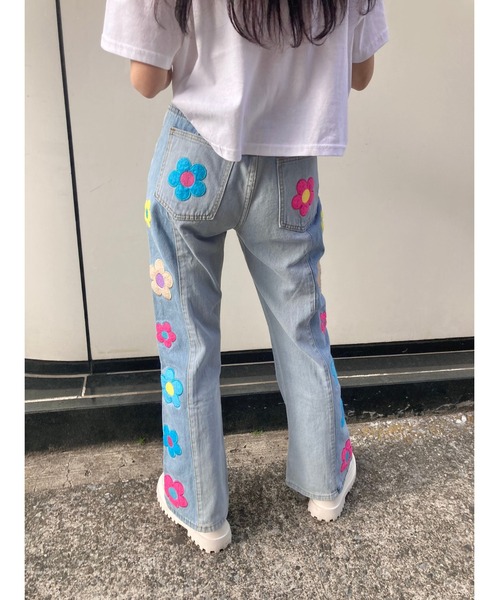パンツ デニム ジーンズ フラワーワッペンデニムパンツ|ZOZOTOWN |03