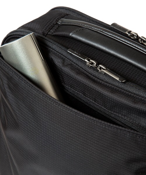 ビジネスバッグ ACE(エース) ビジネスリュック ヴィターラBR 13.3インチPC収納 A4 軽量 セットアップ機能 68221 メンズの画像