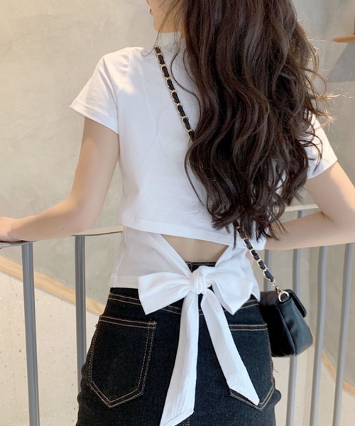 REMUR tシャツ さりげない肌見せがかわいい。ウエスト見せ