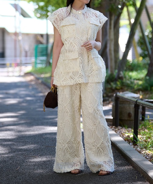 ブラウス シャツ エンボスレーストップス（セットアップ対応／1枚で映える主役級）／Embossed Lace Tops レディース THEODORIC.dy ブラウス シャツ エンボスレーストップス