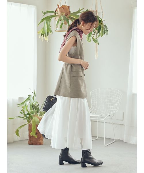 Mila Owenタックデザインテールフレアスカート　0サイズ Mila Owen（ミラオーウェン）の「【WEB限定サイズあり】タック