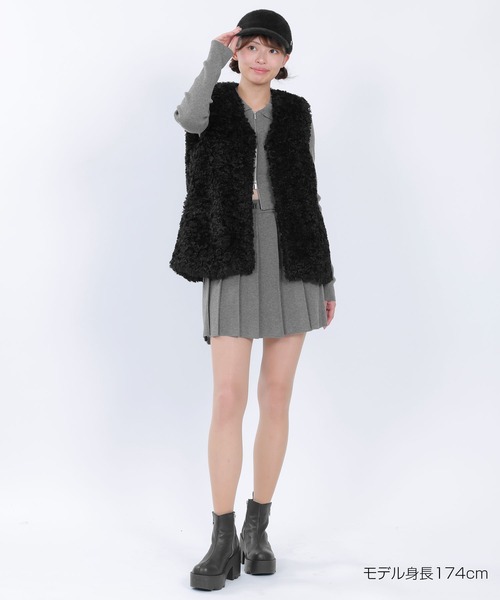MARY QUANT（マリークヮント） ベスト ジレ マリークワント カール