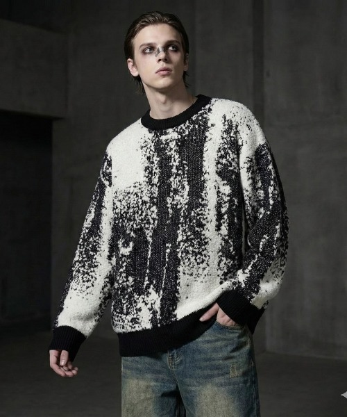 VIBGYOR セーター ニット 「IZU」 アブストラクトジャガード ニット