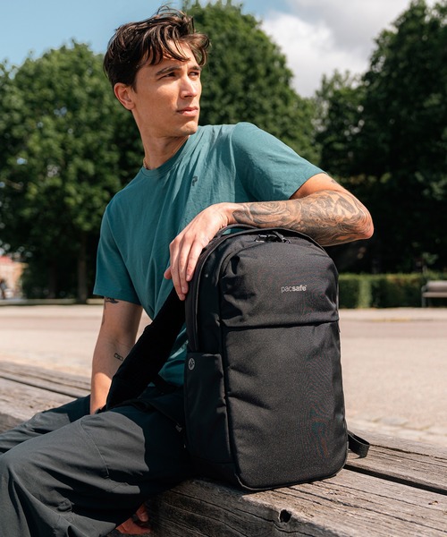 PacSafe（パックセーフ） デイバック リュック V 20L City backpack