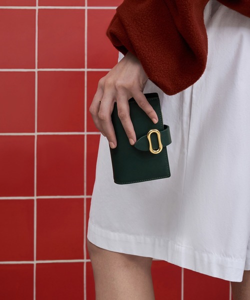 CHARLES & KEITH ダキ ベルトウォレット ブラック 新品未使用 CHARLES & KEITH Daki ダキ リングディテールウォレット 【再入荷