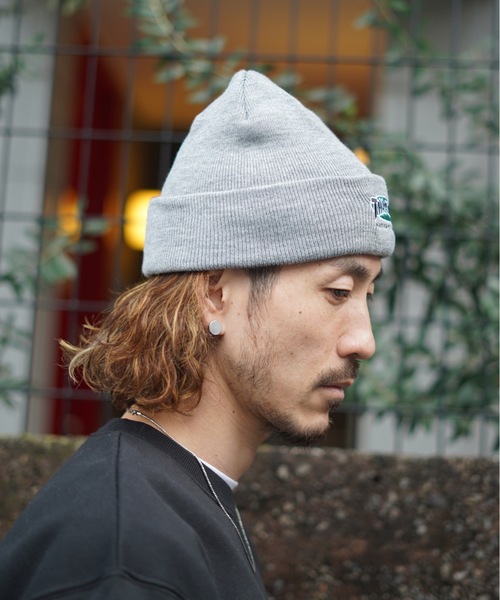 THRASHER（スラッシャー） ニット帽 ニットキャップ OVAL MAG ACRYLIC