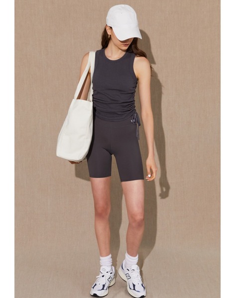 ALEXIA STAM パンツ Wellness Short Leggings / UVカット