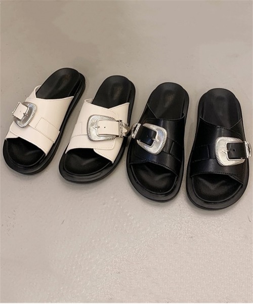 超美品　ウエスタンバックルサンダル　S サンダル ウエスタンバックルベルト ボリュームサンダル