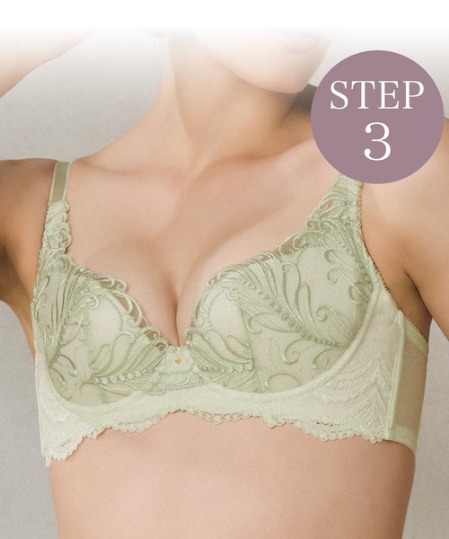 BRADELIS NewYork ブラジャー ヴィオラステップ3ブラ24A1