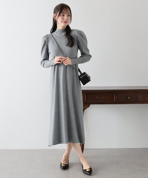BLUEEAST（ブルーイースト） ワンピース パフスリーブニットワンピース