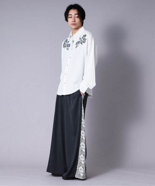 Ellno Loset（エルノロゼット） シャツ フラワープリント刺繍シャツ
