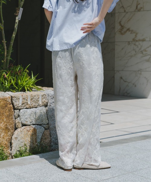 Askariページですo,+:。☆.*・+。 ITEMS URBANRESEARCH パンツ シアー刺繍イージーパンツ