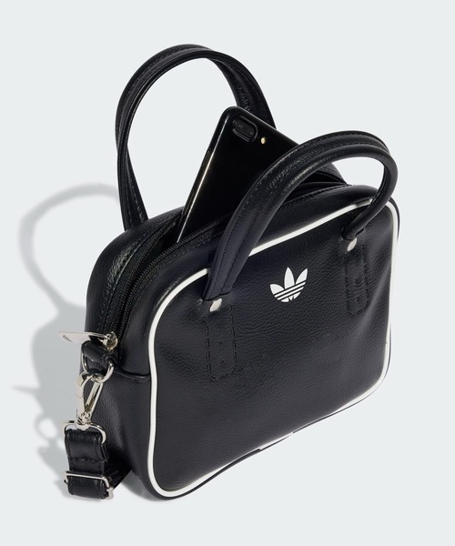 未使用品　アディダス　ショルダーバッグ　OPS3.0  黒 adidas ショルダーバッグ アディカラー XS バッグ / アディダス