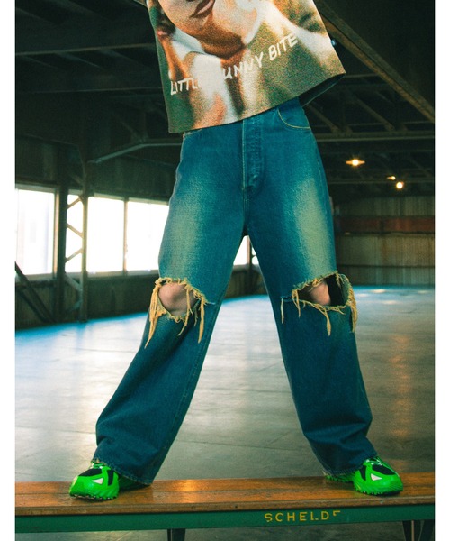 【関税込み】BITE ブルー Ease ジーンズ Blue Ease Jeans by BITE on Sale