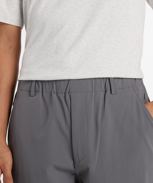 New Balance（ニューバランス） スラックス NB Grey テーパード パンツ