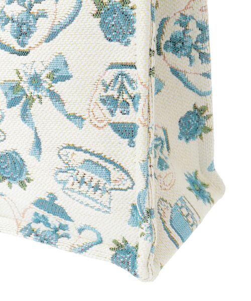 Maison de FLEUR（メゾンドフルール） トートバッグ ティーカップ柄