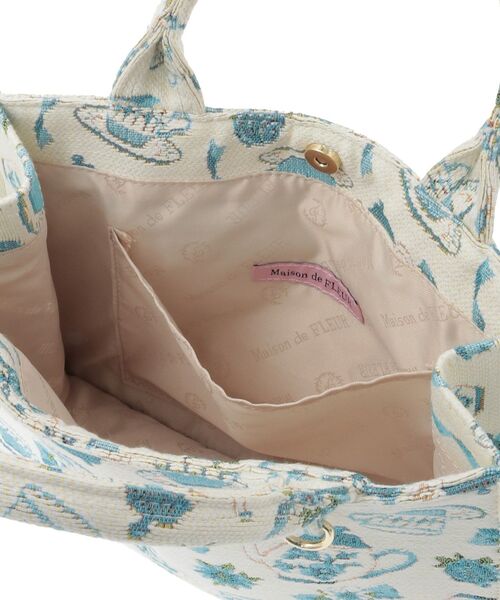 Maison de FLEUR（メゾンドフルール） トートバッグ ティーカップ柄