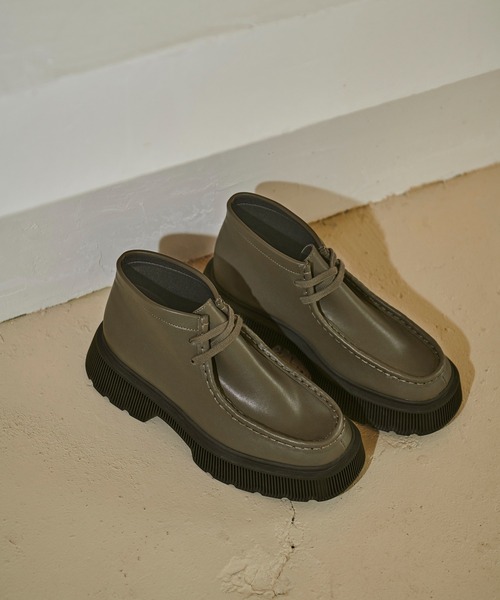 「ADAM ET ROPE'」 モカシンシューズ 24.5cm カーキ レディース