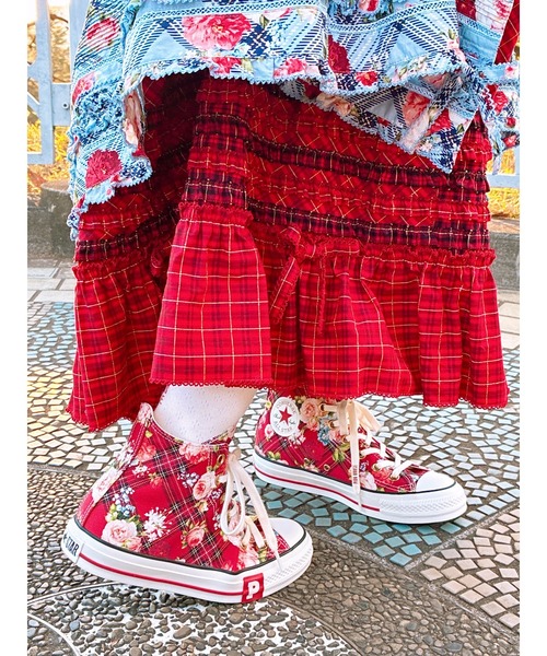 ピンクハウス PINK HOUSE｜ピンクハウスのトピックス「『CONVERSE × PINK HOUSE』NEW