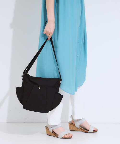 SHOO・LA・RUE ショルダーバッグ バッグ 「撥水」フロントタック