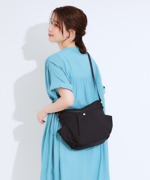 SHOO・LA・RUE（シューラルー） ショルダーバッグ バッグ 「撥水