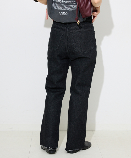 ◆新品◆SLOBE IENA LE DENIM ストレートパンツ ブラック 38 SLOBE IENA（スローブイエナ）の「LE DENIM ストレートパンツ（デニム