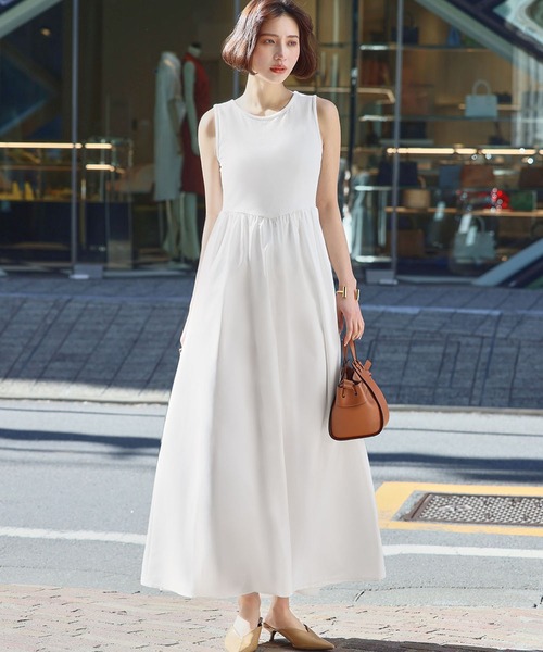 ラッキー　Salvatore Ferragamoノースリーブワンピース L ラッキー様専用 Salvatore Ferragamoノースリーブワンピース L - メルカリ