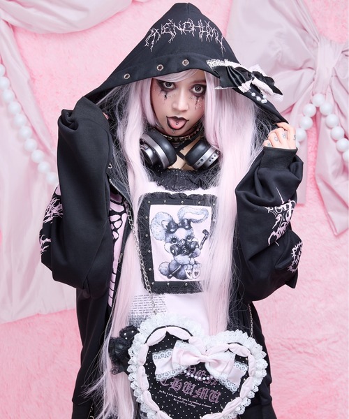 AVENCHUMU tシャツ ValentineBunny print lace frame t-shirt