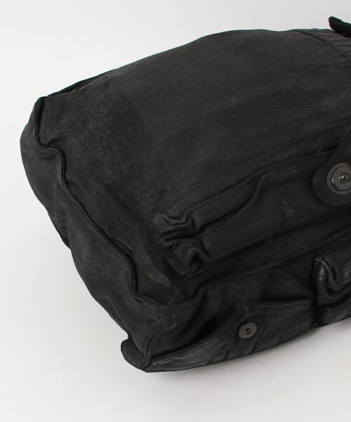 JULIUS ショルダーバッグ 「JULIUS」Coated Large Gasmask Bag メンズ