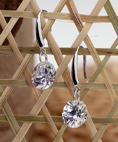 Ricco Riccoダイヤモンドピアス Ricco Riccoダイヤモンドピアス