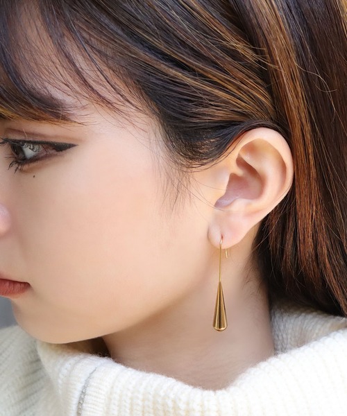 blackdia ocean（ブラックダイヤオーシャン） ピアス ロングドロップ